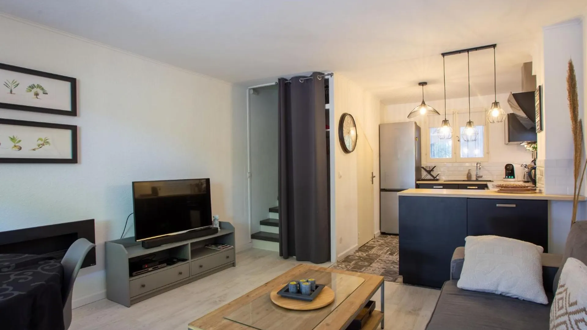 Holiday Home Jean D'Agreve-1 By Interhome Hyeres